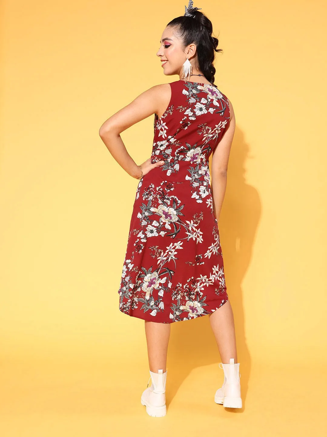 Berrylush Women Maroon & White Floral Printed V-Neck Crepe Tulip Hem A-Line Midi Dress