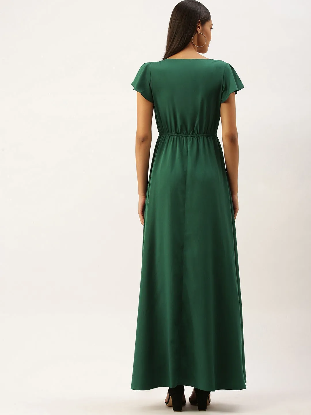 Berrylush Women Solid Green V-Neckline Maxi Dress