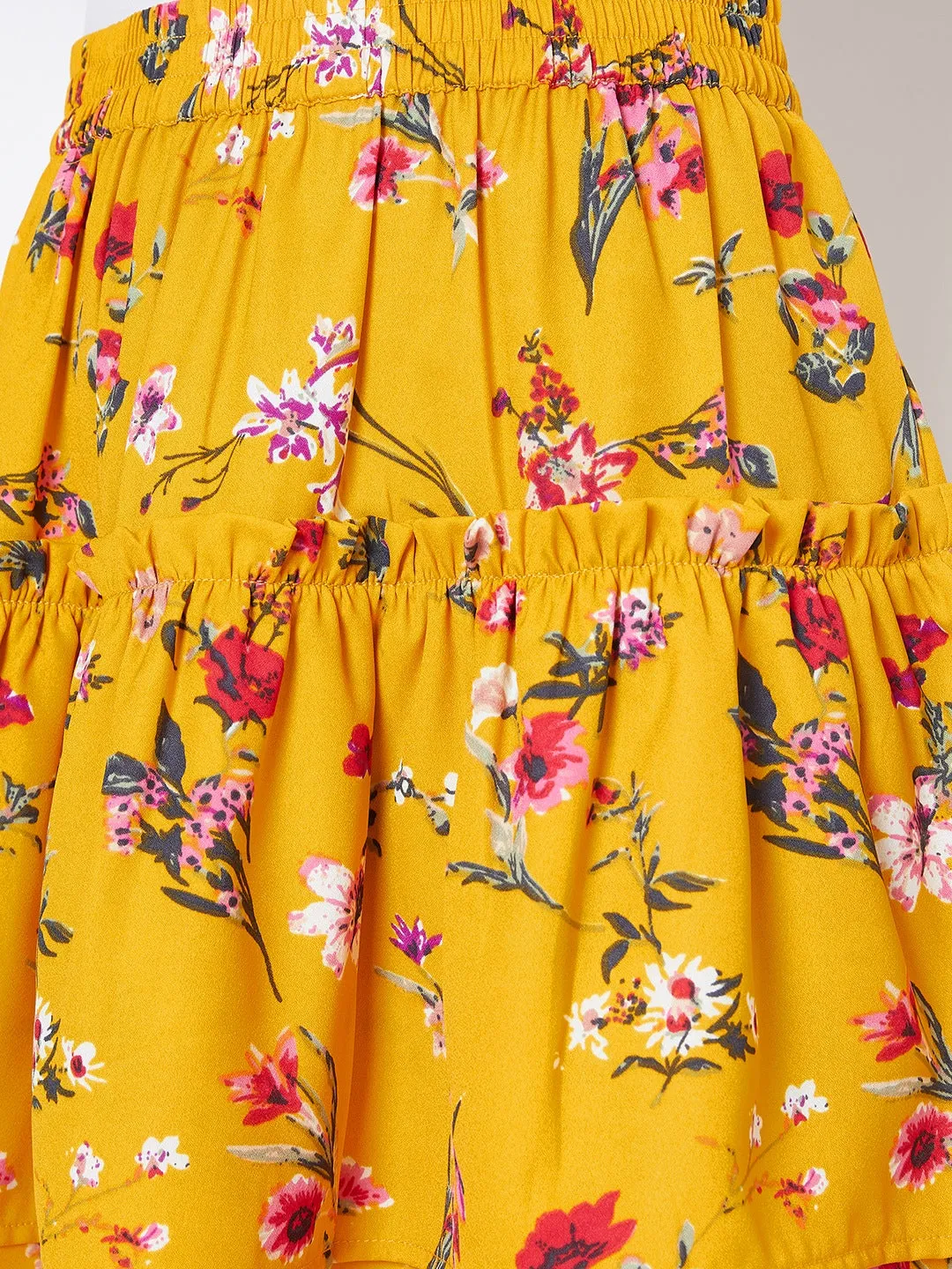 Berrylush Women Yellow Floral Print Layered Slip-On Mini Skirt