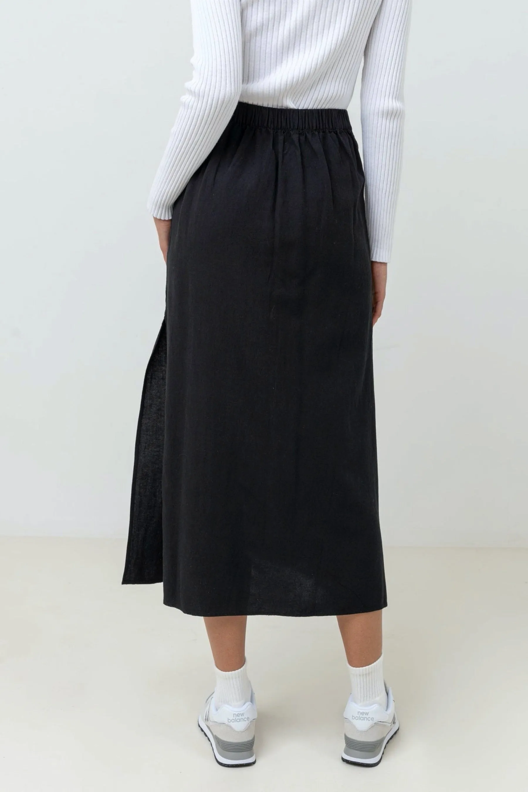 Black Classic Midi Skirt