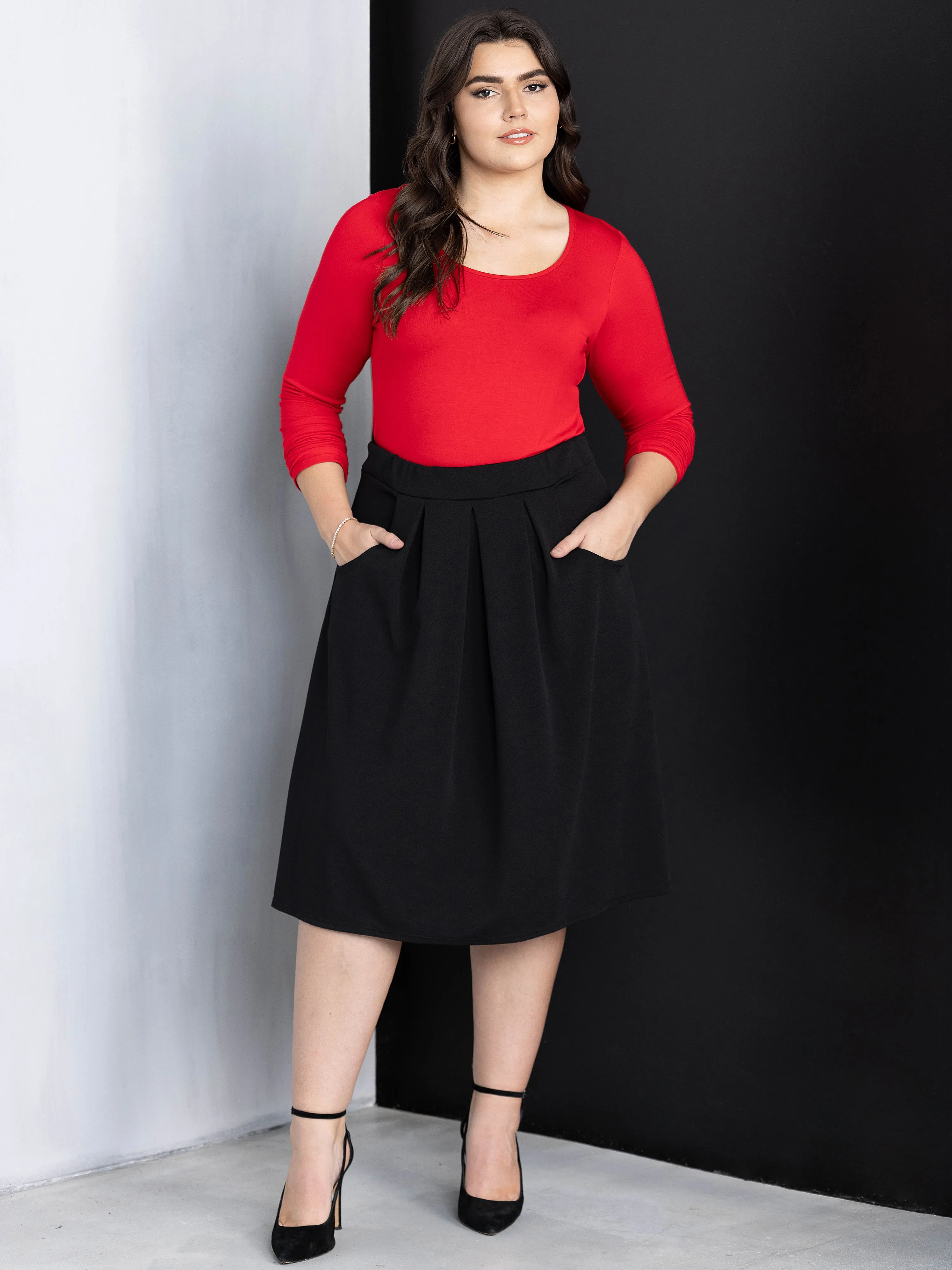 Classic Plus Size Knee Length Black Skirt With Pockets