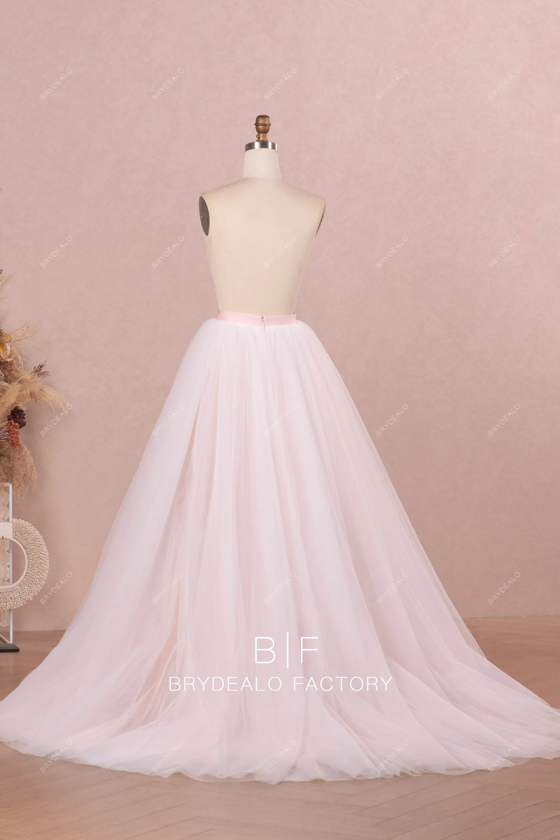 Elegant Tulle Wedding Ball Gown Overskirt Puffy A-line Bridal Skirt