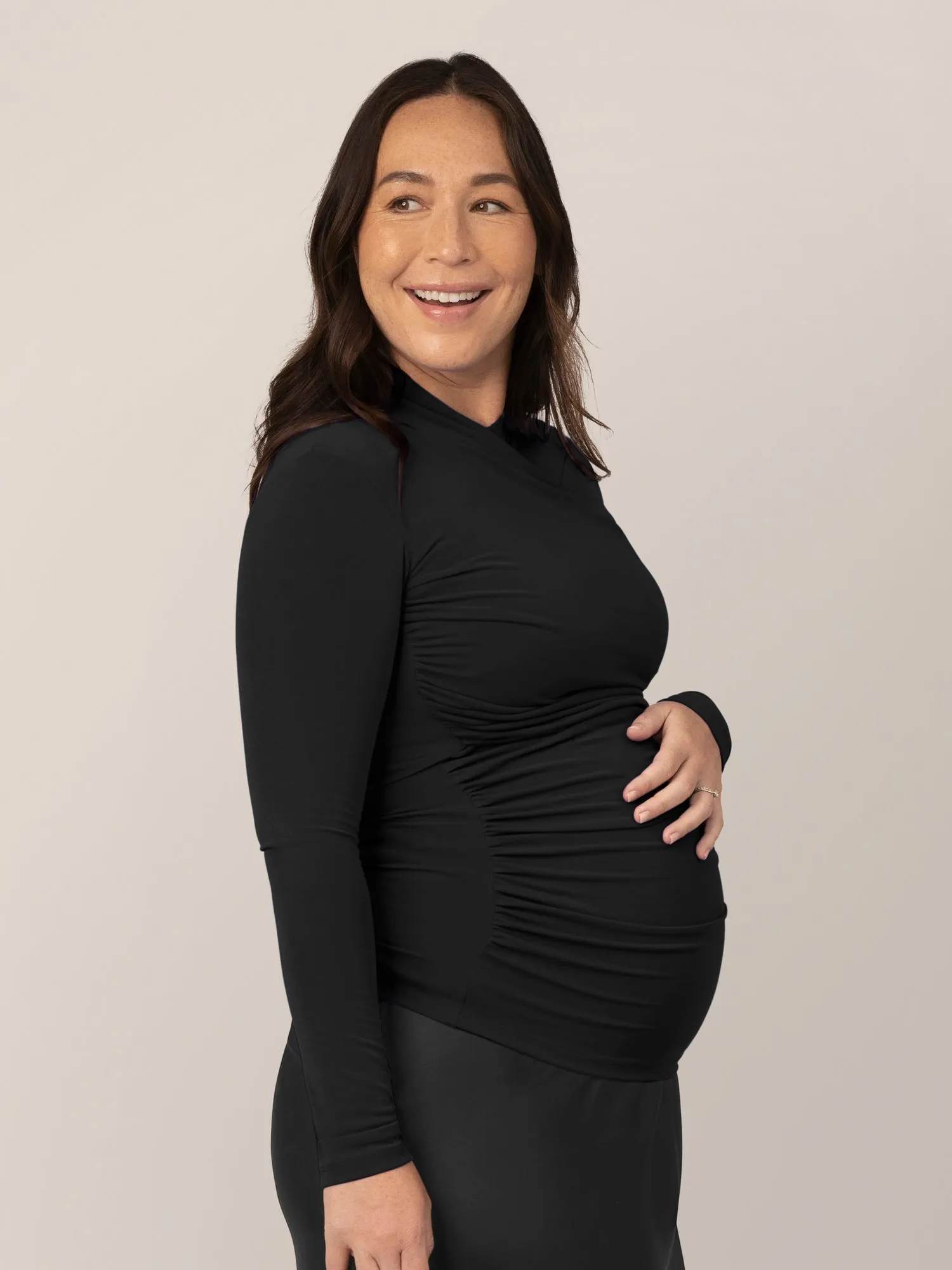 Gianna Shirred Maternity & Nursing Top | Black