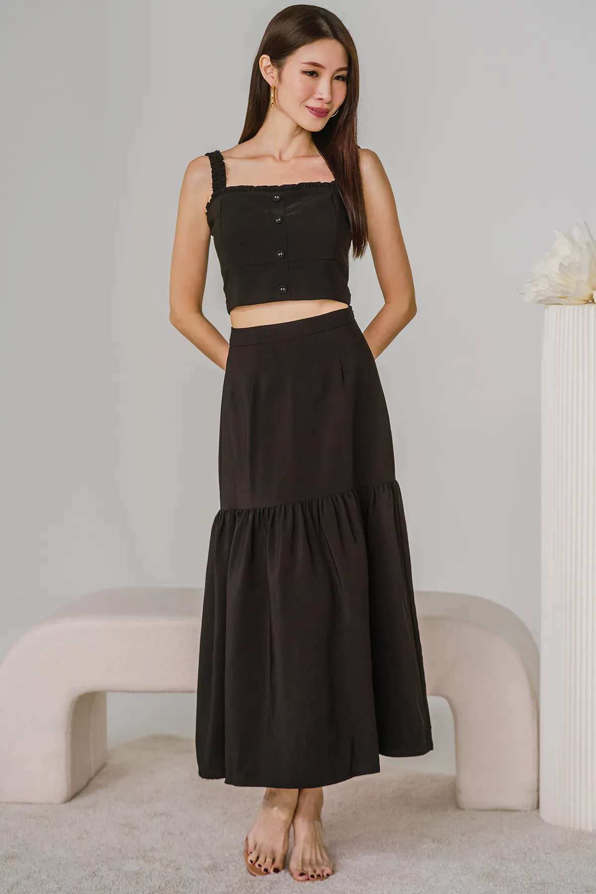 Secret Garden Midi Skirt (Black)